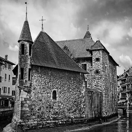Design Appart O'prison.. Canal View & Old Prisons Annecy
